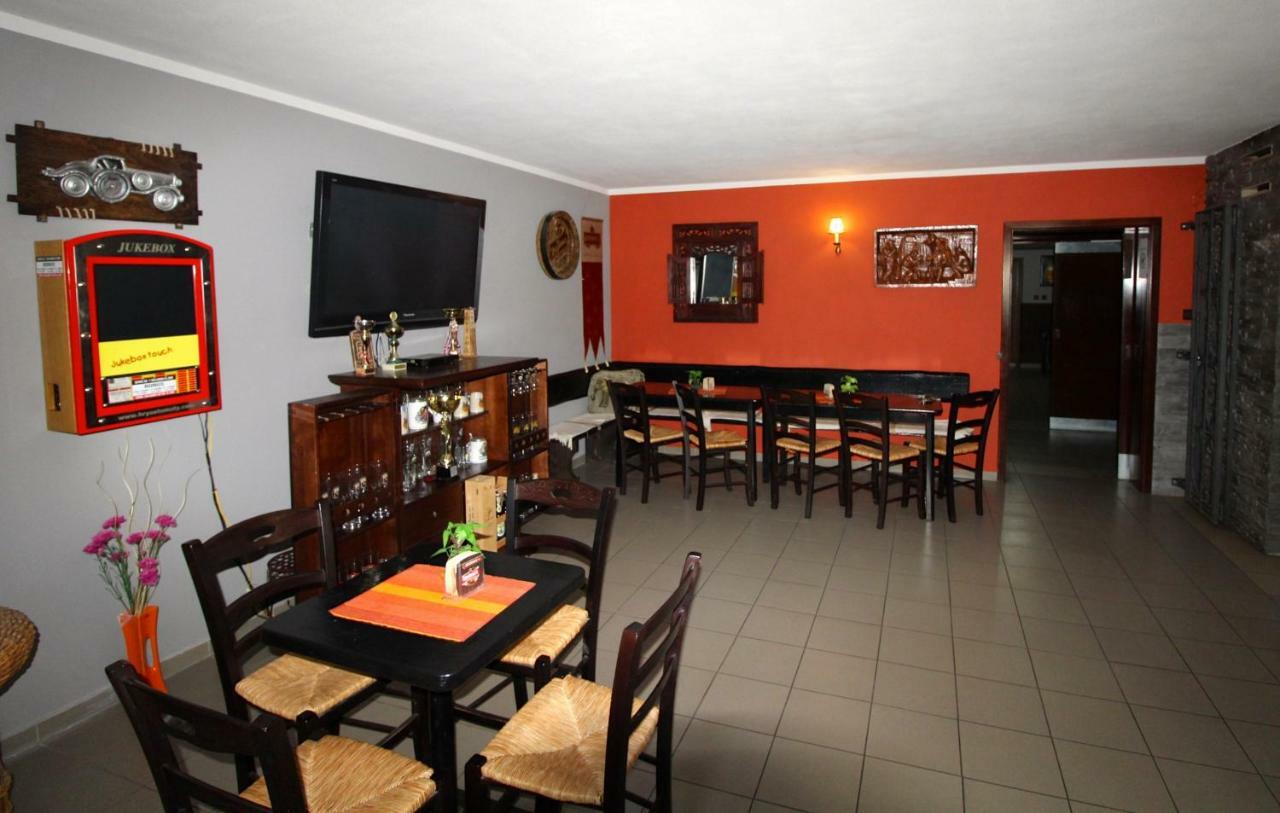 Penzion Saty Liptovske Sliace Exterior foto